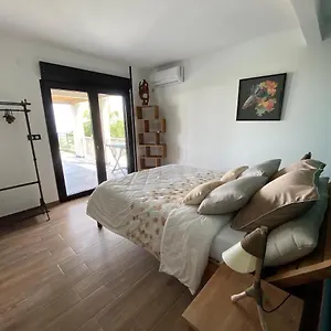  Hébergement de vacances Le Caillou